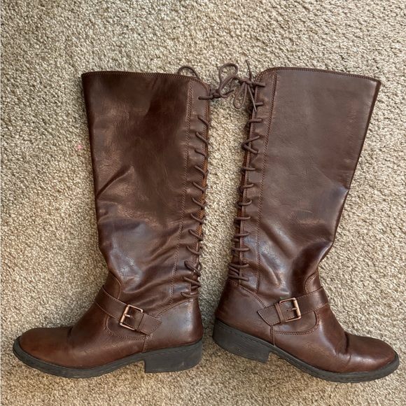 Brown boots size 10 - Picture 2 of 2